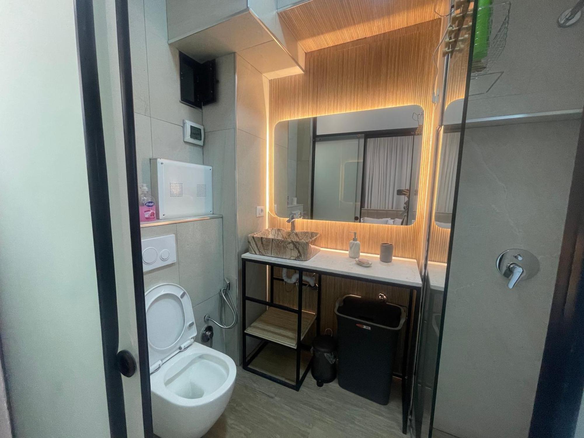 Blloku Tirana Studio Luaran gambar